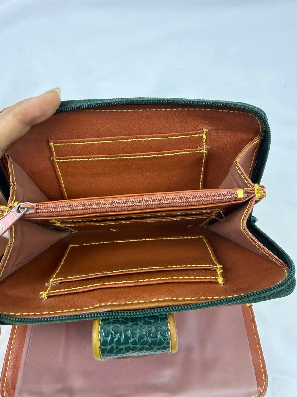 Dooney & Bourke Green and Tan Leather Phone Wallet Case with Logo Snap